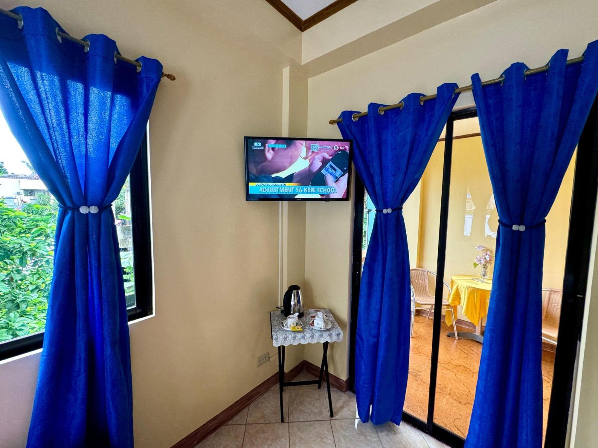 Ocean Breeze Inn Manoc-Manoc Zewnętrze zdjęcie